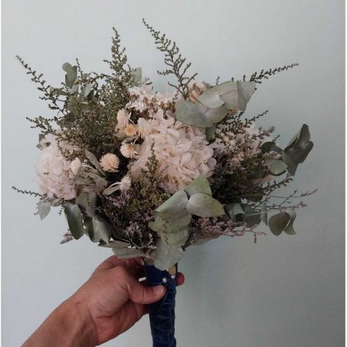 Ramo de Novia de Flores Secas y Preservadas